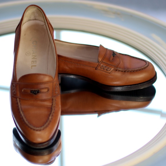 Vintage CHANEL Bulgaro Logo Loafer - Picture 7 of 8